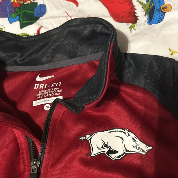 Nike Kids' drifit Razorbacks Jacket - Picture 2 of 7